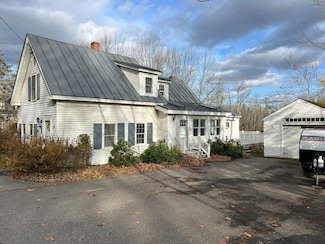 163 Oak St, Oakland, ME 04963
