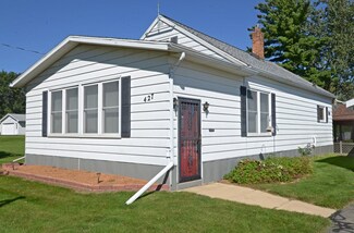 427 Folsom St, Columbus, WI 53925
