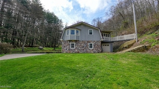 2250 Indian Camp Run Rd, New Concord, OH 43762