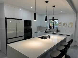 2790 NW 3rd St, Miami, FL 33125