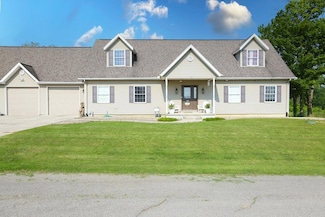 724 Poe Rd, Bucyrus, OH 44820