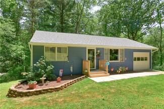 612 Van Buren St, Evans City, PA 16033