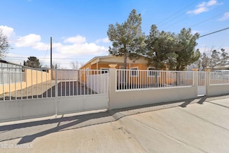 129 Encino Dr, Sunland Park, NM 88063