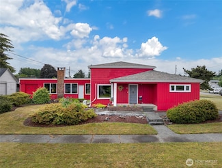 215 N H St, Aberdeen, WA 98520