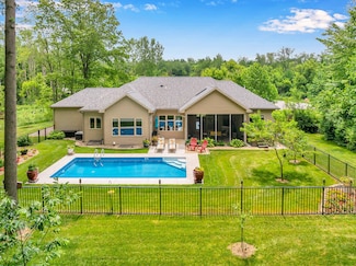 6143 Pheasant Ct, Berrien Springs, MI 49103