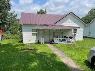569 1/2 Blackburn Ave, Ashland, KY 41101