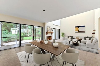 1900 Presidential Way Unit 60, West Palm Beach, FL 33401