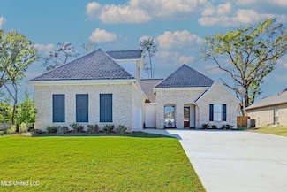 218 Baleigh Dr, Canton, MS 39046