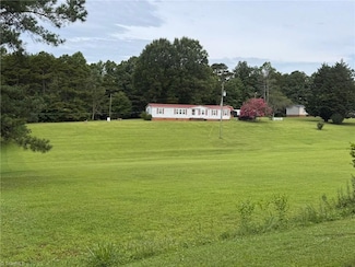 1110 Brims Grove Rd, Pinnacle, NC 27043