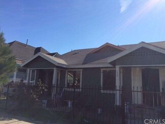 140 W 52nd Place, Los Angeles, CA 90037