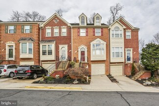 6002 Kelsey Ct, Falls Church, VA 22044