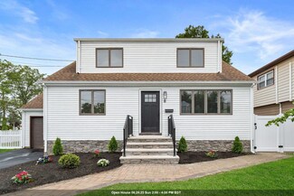 8 Marianne Terrace, Secaucus, NJ 07094