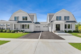 12 Depot Rd Unit 1702, Westhampton Beach, NY 11978