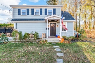1 School St, Holbrook, MA 02343
