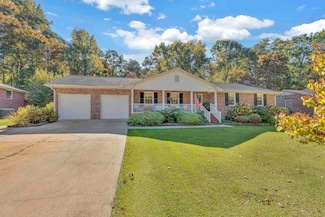489 Royal Oak Dr, Spartanburg, SC 29302