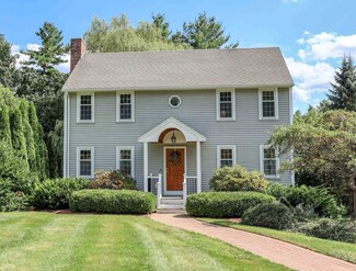 68 Rangers Dr, Hudson, NH 03051