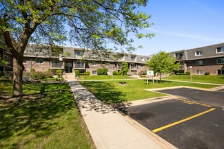838 Jonathan Ct Unit 305, Prospect Heights, IL 60070