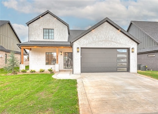 1702 S 23rd St, Rogers, AR 72758