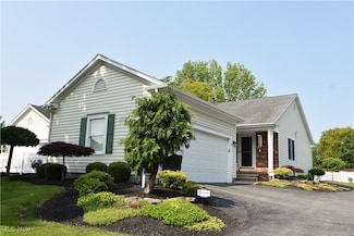 6756 Bristlewood Dr, Youngstown, OH 44512