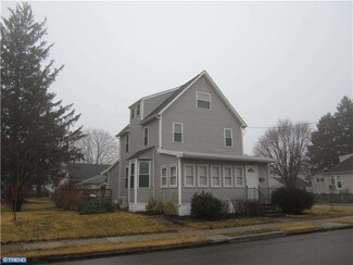 439 Swarthmore Ave, Folsom, PA 19033