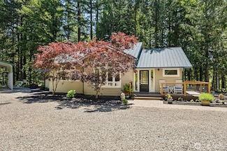 14507 Plum Nelly Ln SE, Rainier, WA 98576