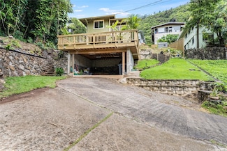 2465 Lamaku Place, Honolulu, HI 96816