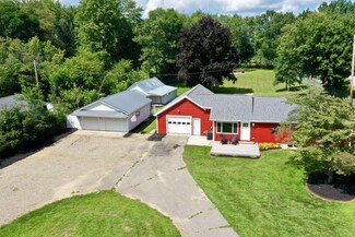 715 Lyon Lake Rd, Marshall, MI 49068