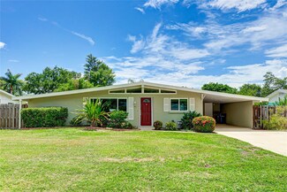 4440 Deer Ridge Place, Sarasota, FL 34233