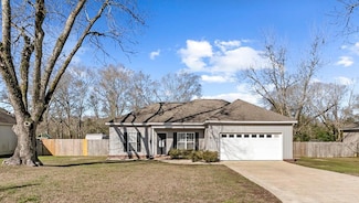 124 S Broadway St, Ashford, AL 36312