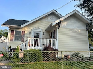 124 Penn St, Penns Grove, NJ 08069