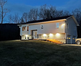 36 Arthur White Rd, Lancaster, NH 03584