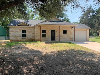 10731 Circle Point, Frankston, TX 75763