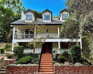 9729 Marcus Ln, Tujunga, CA 91042