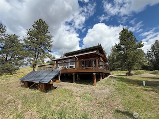108 Grizzly Loop, Republic, WA 99166