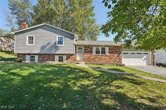 180 Riva Ridge Rd SW, Pataskala, OH 43062