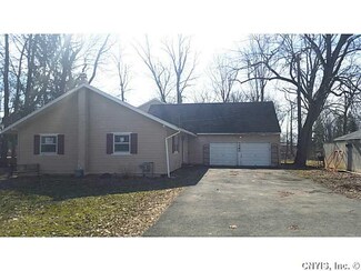 9347 Ramsey Dr, Bridge Port, NY 13030
