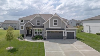 11414 Bluestem Dr, Kearney, MO 64060