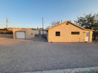 719 N Gold St, Truth Or Consequences, NM 87901