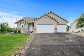 605 George St, Hamburg, MN 55339