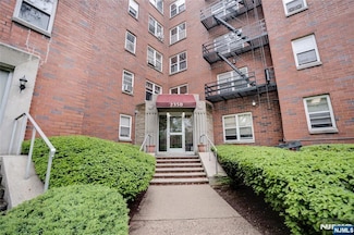 2350 Linwood Ave Unit 4D, Fort Lee, NJ 07024