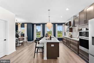 6 Sepia Square Unit HE, Belmont, VA 20147