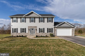 17000 Bivens Ln, Hagerstown, MD 21740