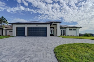 3401 Embers Pkwy W, Fort Myers, FL 33993