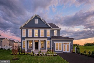 102 Blackford Dr, Stephenson, VA 22656