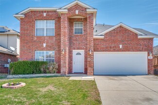 7707 Cresswell Ct, Arlington, TX 76001