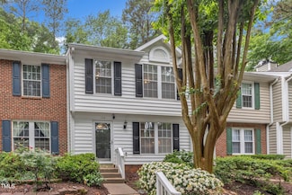 134 Riverwalk Cir, Cary, NC 27511