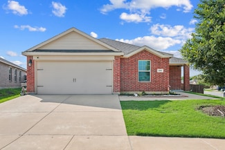 900 Sapphire Dr, Princeton, TX 75407