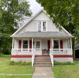 126 East St, Olivet, MI 49076