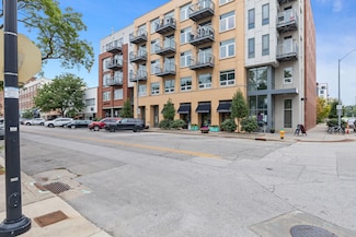 309 E 5th St Unit 309, Des Moines, IA 50309