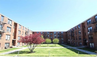 979 E 108th St Unit 1B, Brooklyn, NY 11236